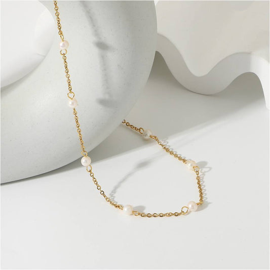 Chloe Pearl Necklace